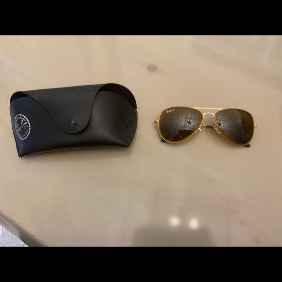 Ray Ban Aviators - Picture 6 of 6